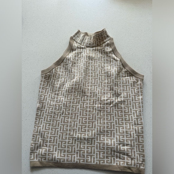 Sioni Beige and White Geometric Tank Top - Picture 2 of 3